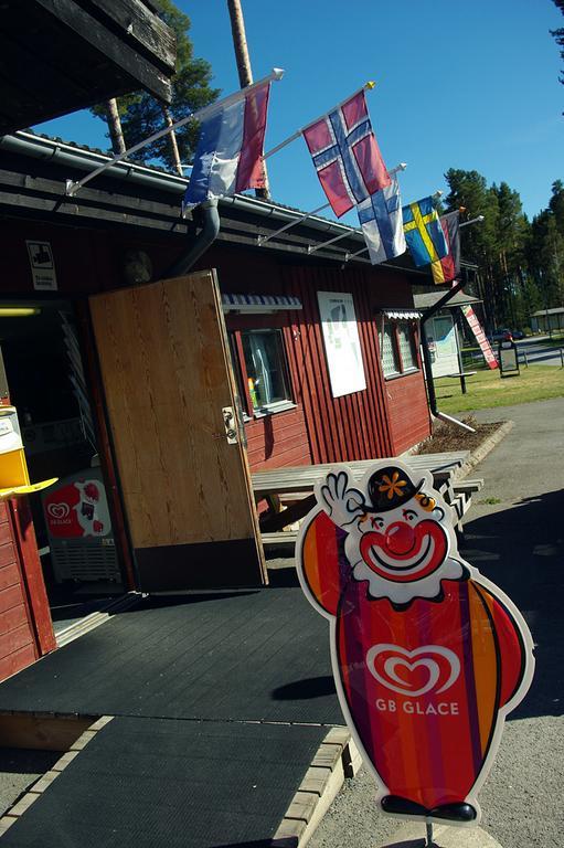 Hotel Lits Camping, Stugby Och Kanot Zewnętrze zdjęcie